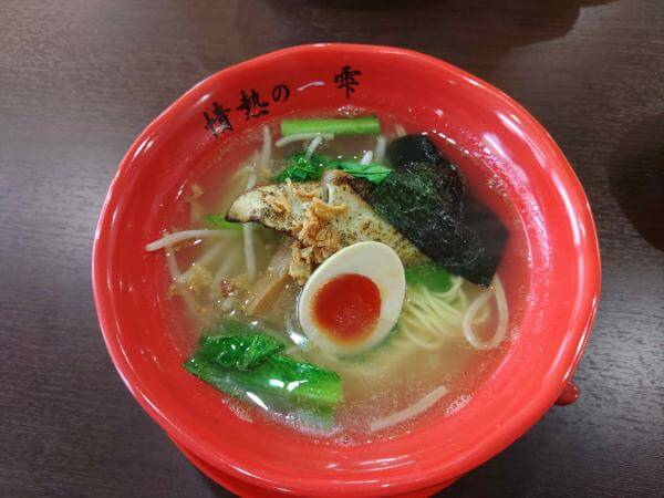 鯛ラーメン　情熱の一雫　　